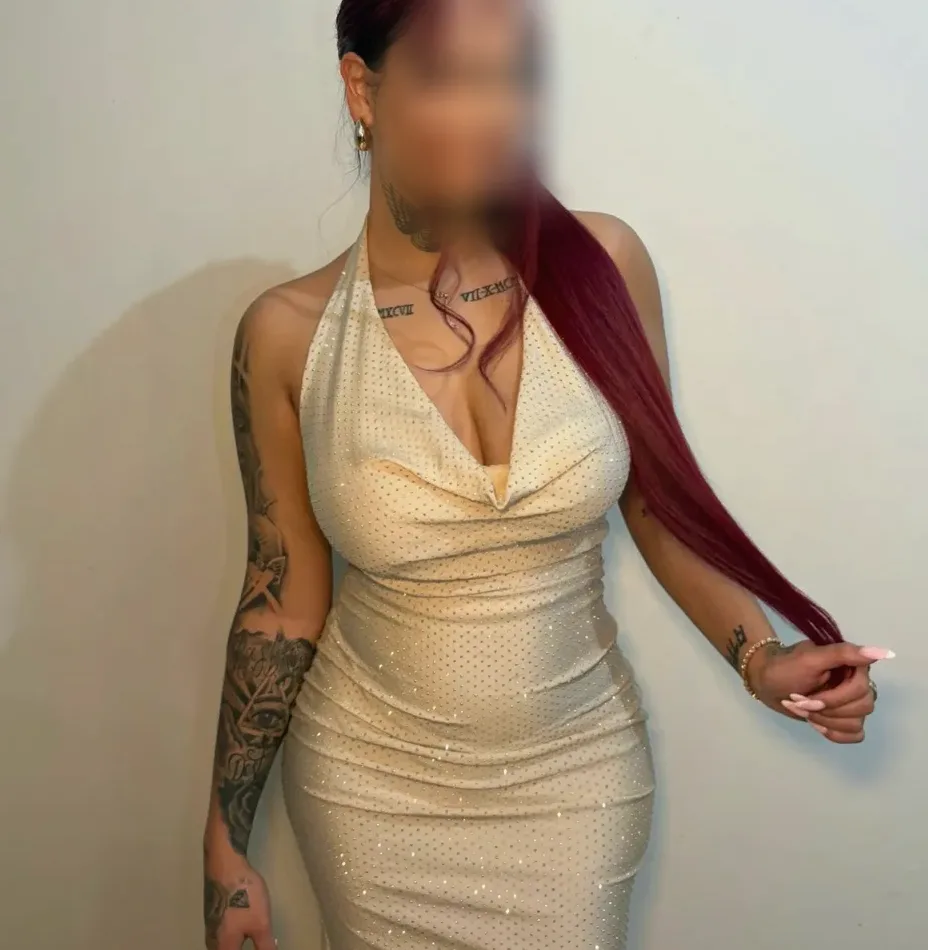 Maja, 22